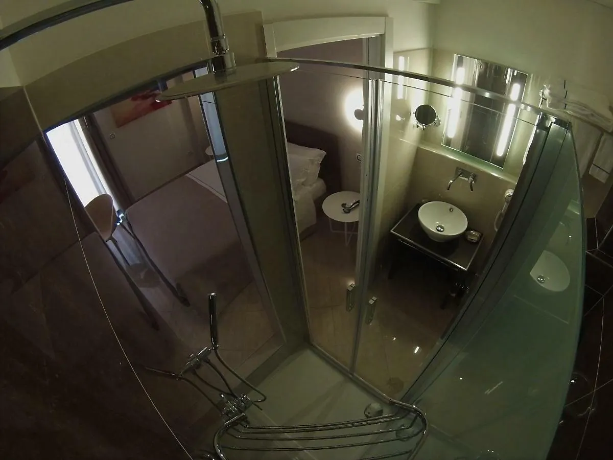 Sonevi Rooms Naples Guest house